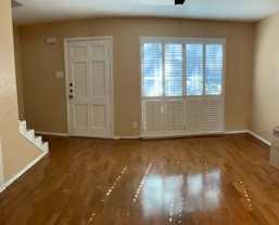 4040 Travis St - Photo 1 of 1