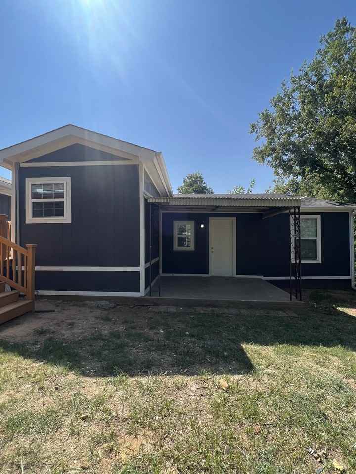 2801 Nw 35th St #NA - Photo 2 of 8