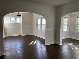 3007 Grand St Ne #NA - Photo 3 of 3