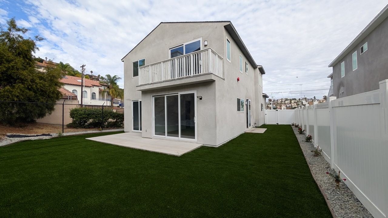 1304 Buena Vista Ave #NA - Photo 2 of 19