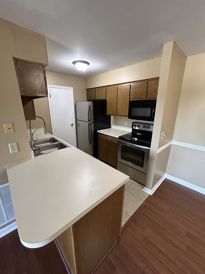 108 Prescott Pl #108 - Photo 3 of 21