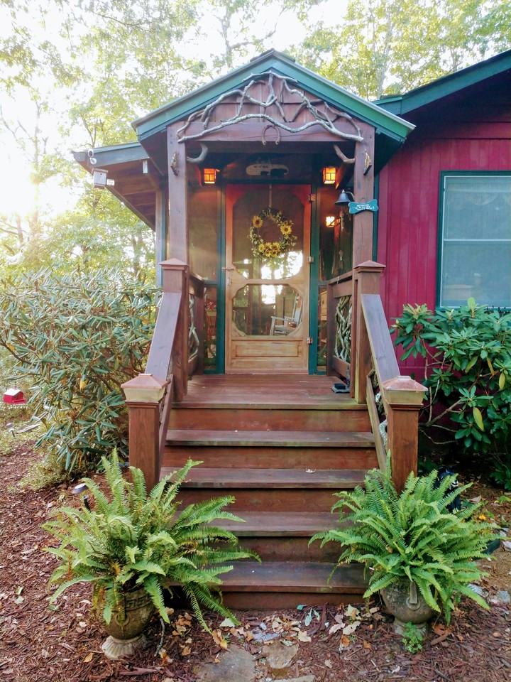 549 Chestnut Mountain Dr #NA - Photo 3 of 36