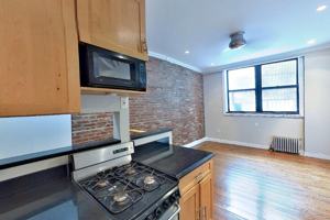 featured image of E 100th St #1B