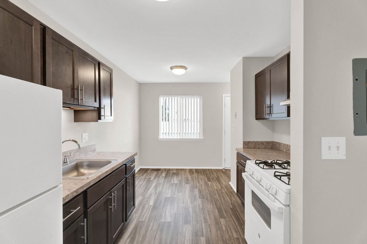 Kensington Place - Photo 3 of 25