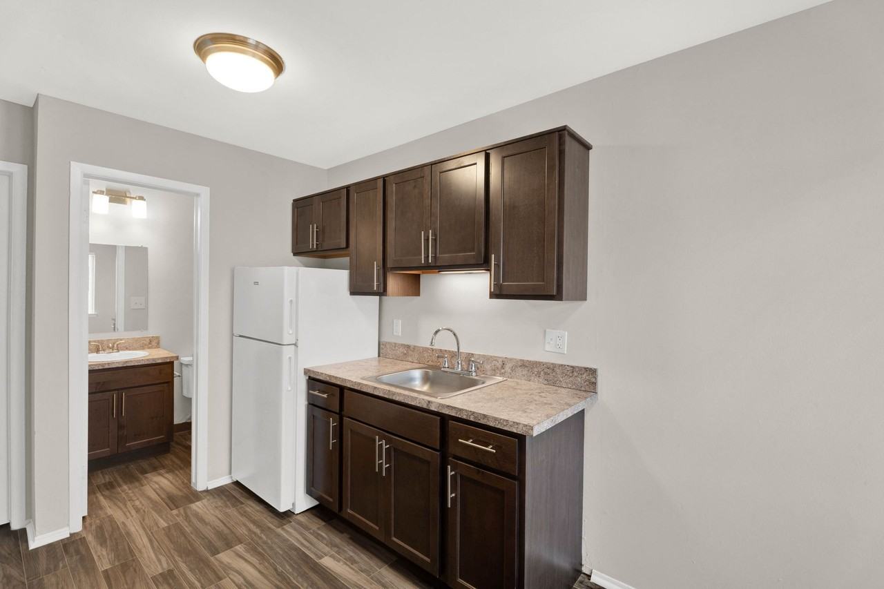 Kensington Place - Photo 2 of 25