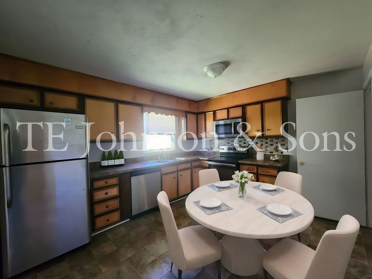 3501 Fieldstone Dr - Photo 5 of 18