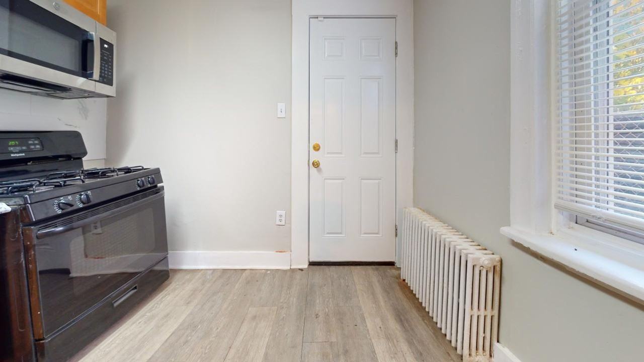 5502 Westminster Ave - Photo 7 of 42