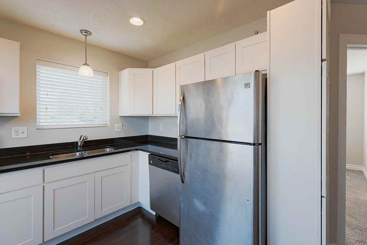 The Cottages (Cottages Hunsaker 1 LLC) - Photo 3 of 50