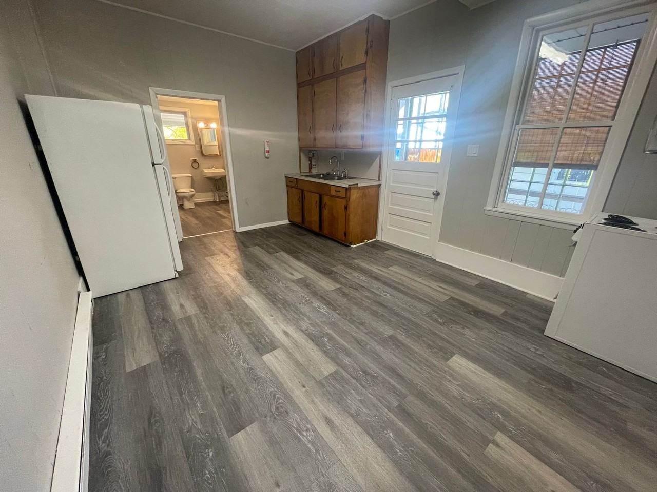 33 - 35 E Pottsville St. - Photo 3 of 5