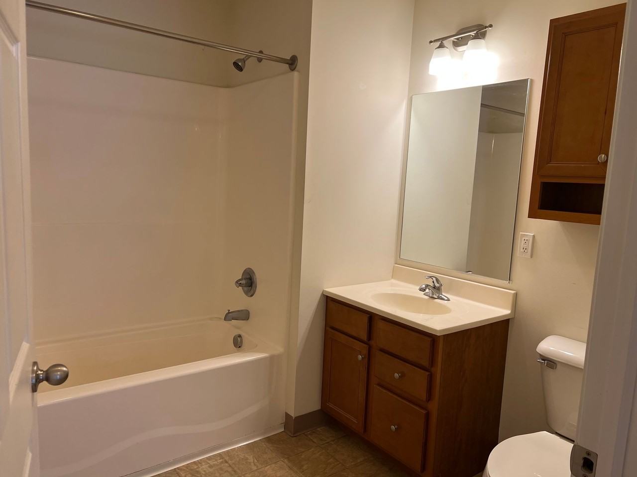 The Residence at Fort Hunter - Photo 3 of 50