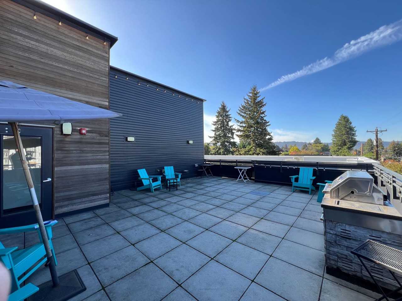 Slogan Apartments - Photo 7 of 9