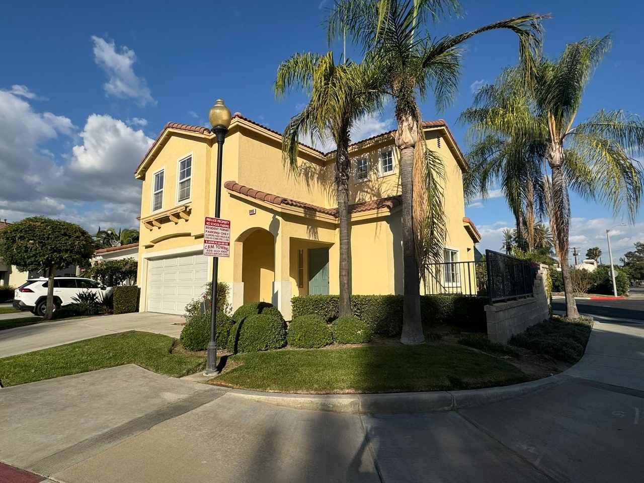 10995 Las Flores Dr - Photo 3 of 22