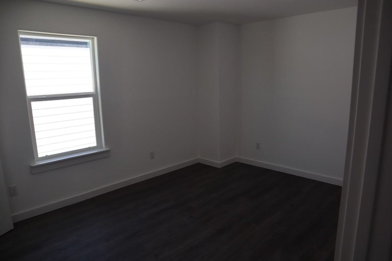 5715 Polly St #A - Photo 6 of 34