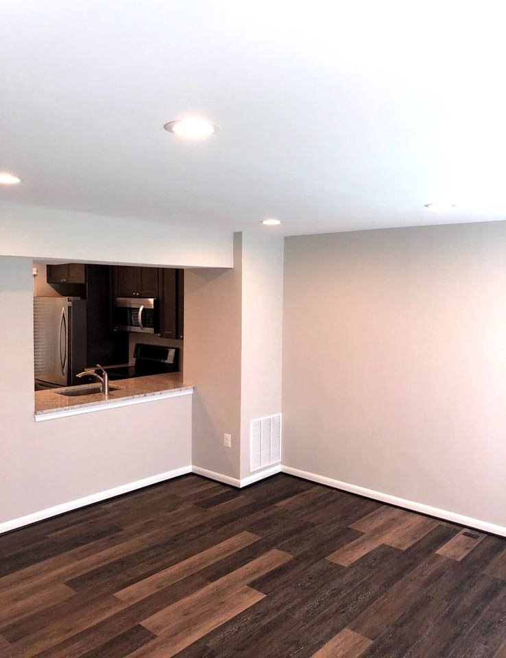 26 Sugarland Square Ct - Photo 2 of 8