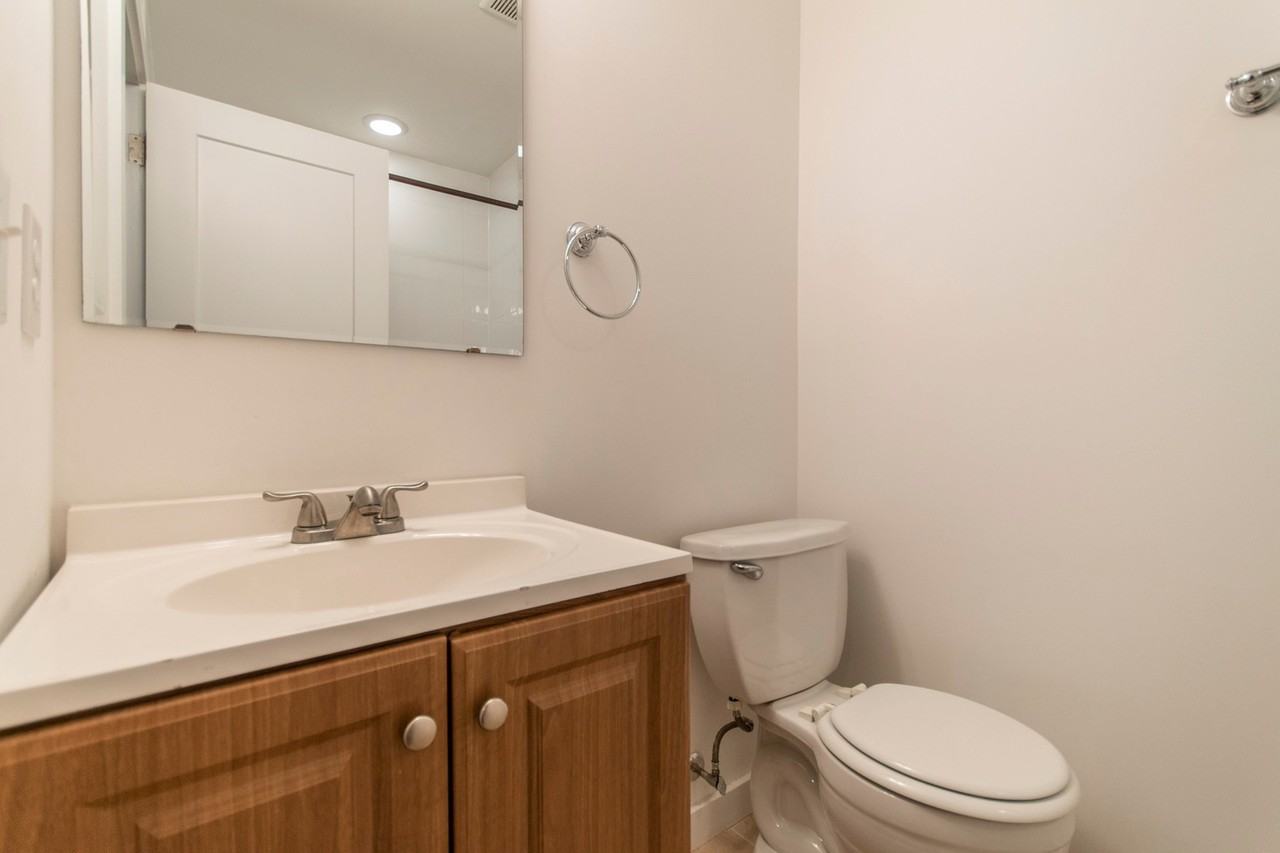 1632 N. Sydenham Street - Photo 6 of 23