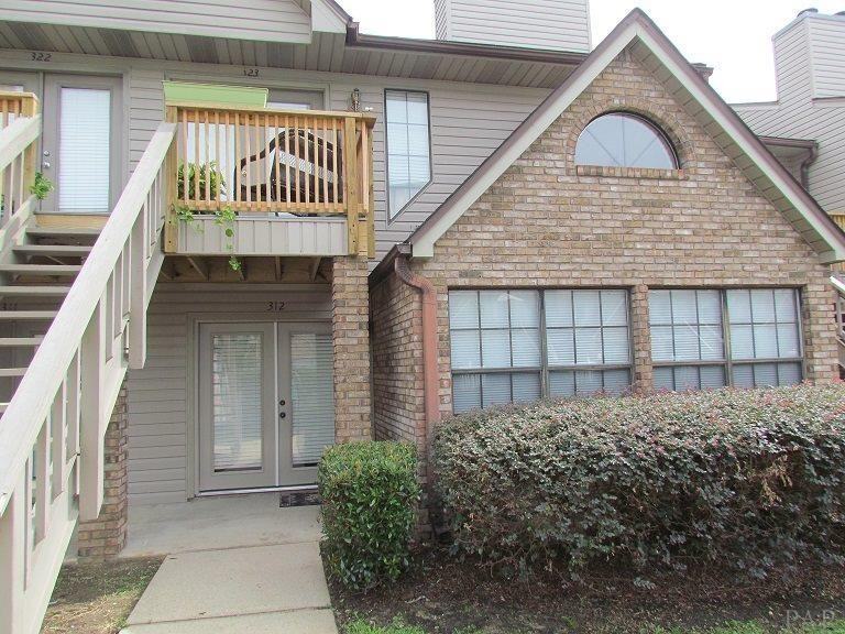 7150 Plantation Rd #312 - Photo 2 of 15