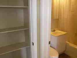 featured image of 1238 Se Main St