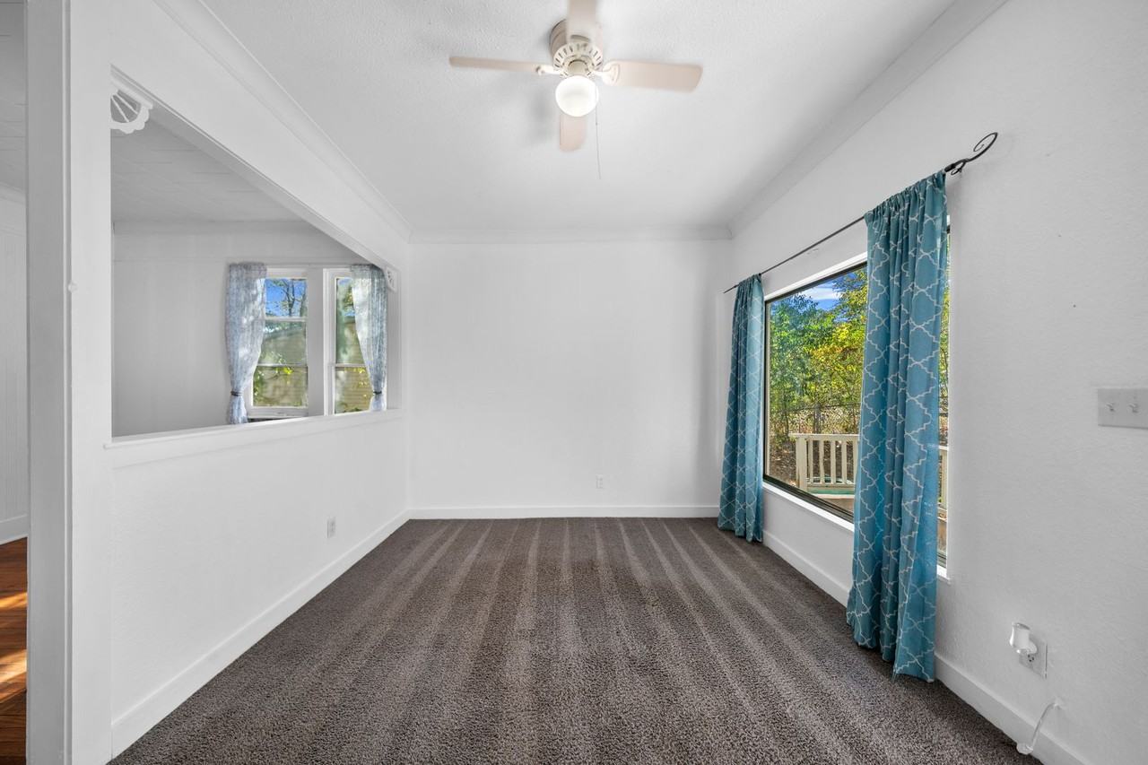 216 Elizabeth Ter - Photo 7 of 45