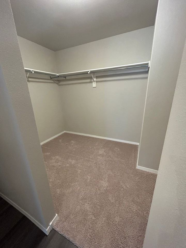 8104 Melody Ln - Photo 3 of 14