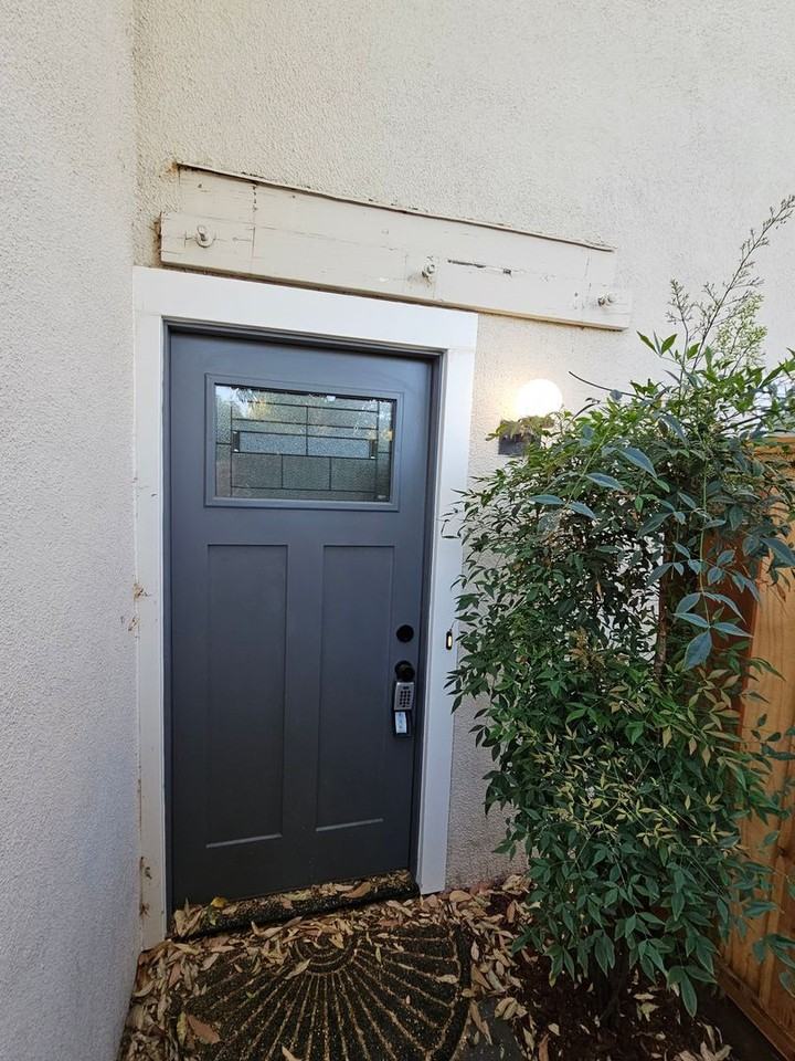 1735 Flint Creek Way - Photo 3 of 50