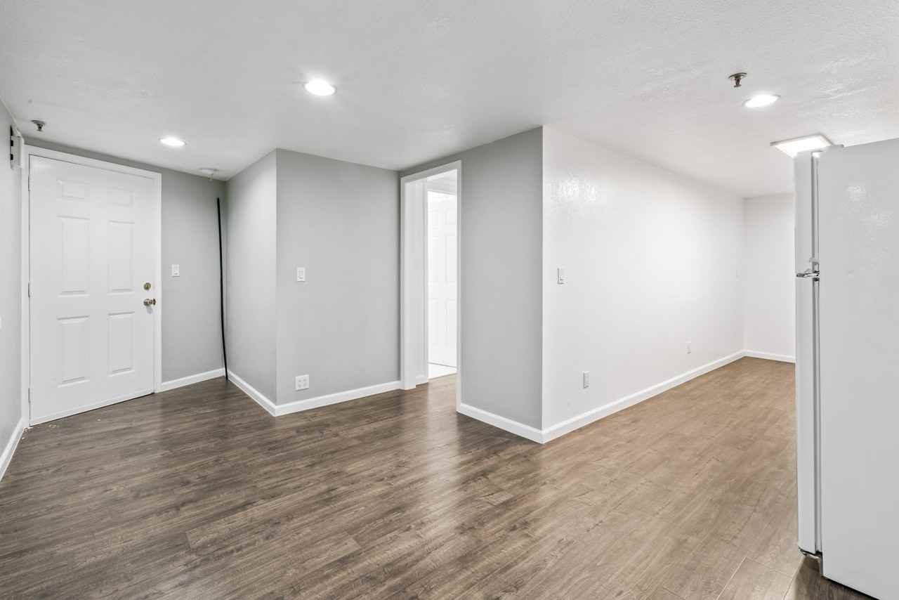 228 Guerrero St - Photo 3 of 18