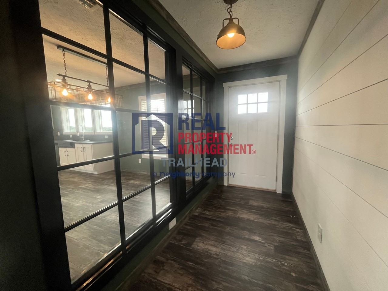 120 Comanche County Road 343 - Photo 5 of 31