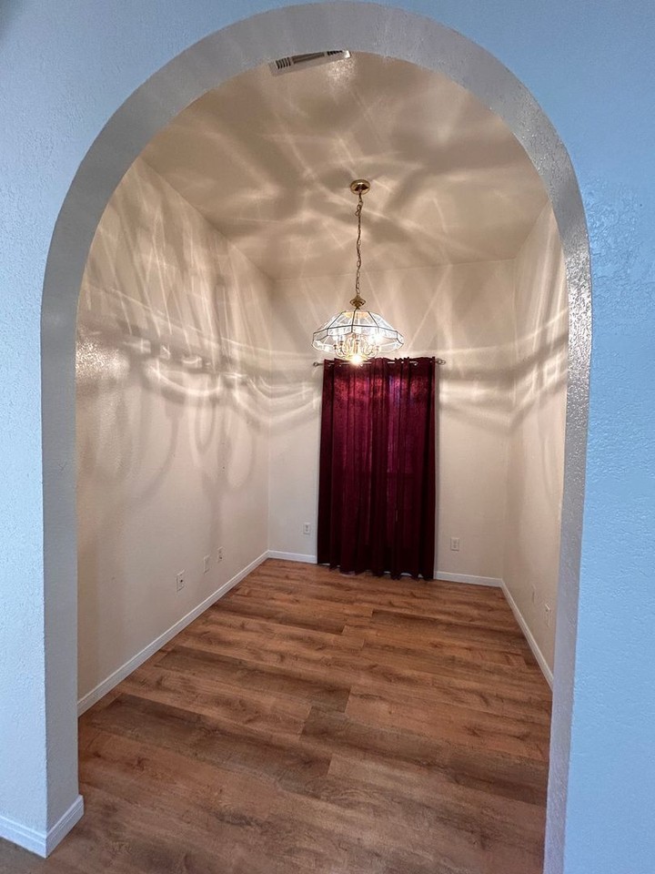 5508 Jim Ave - Photo 3 of 10