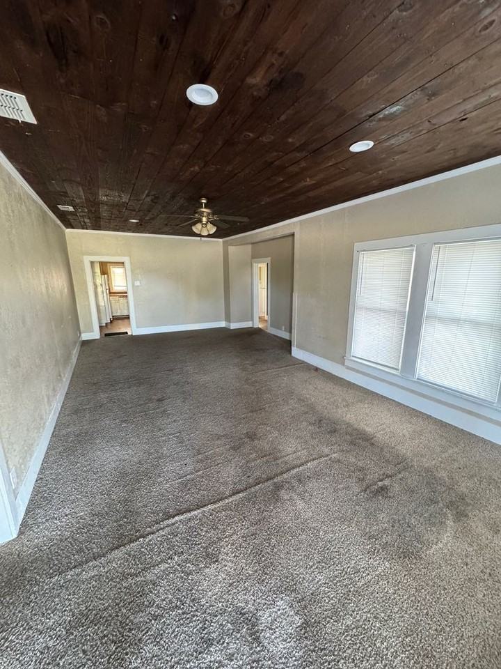 1001 S 14th St - Photo 2 of 17