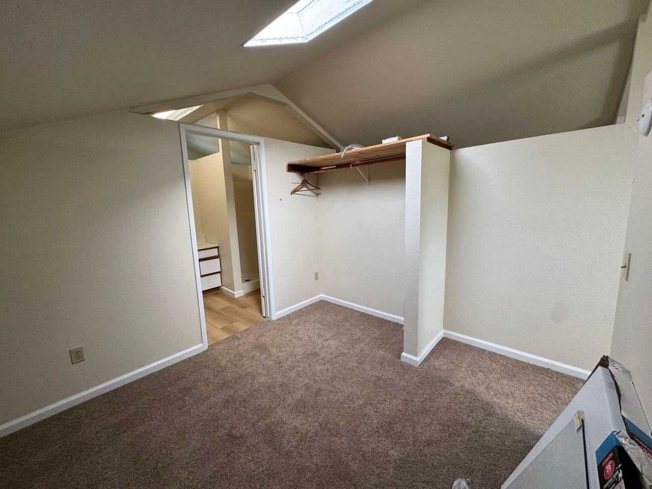 1590 Solomon Rd #1 - Photo 4 of 12