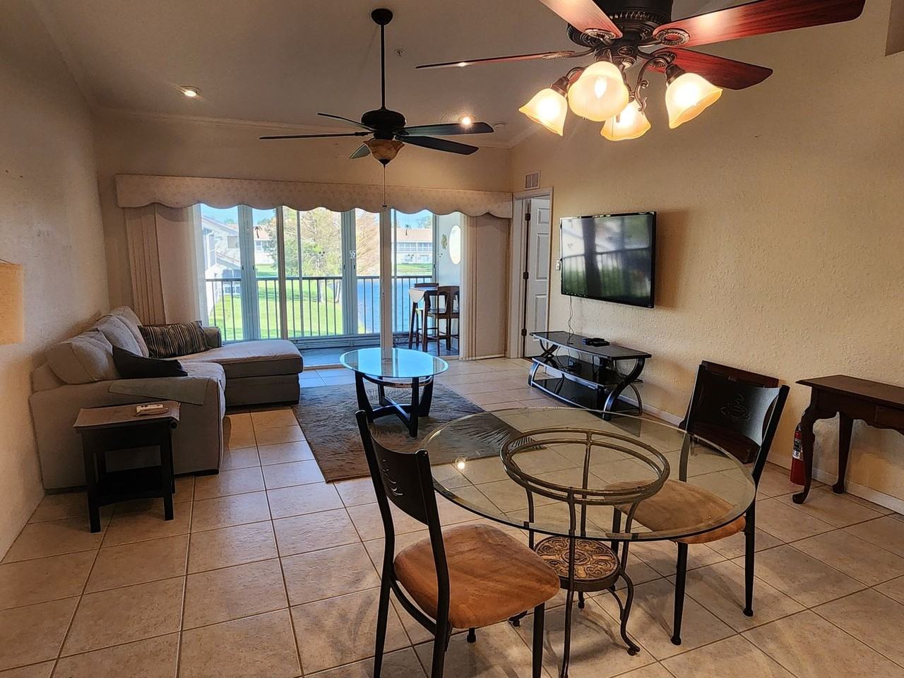 7009 Scrub Jay Way - Photo 3 of 18