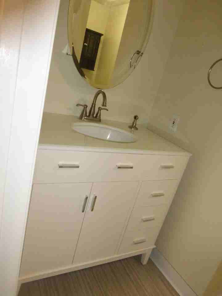 2831 S St #A - Photo 4 of 9