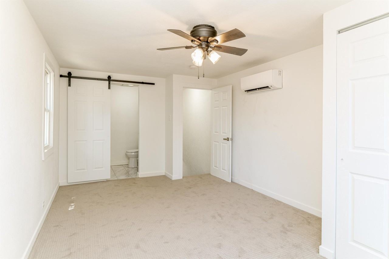 2160 S Logan St - Photo 2 of 32