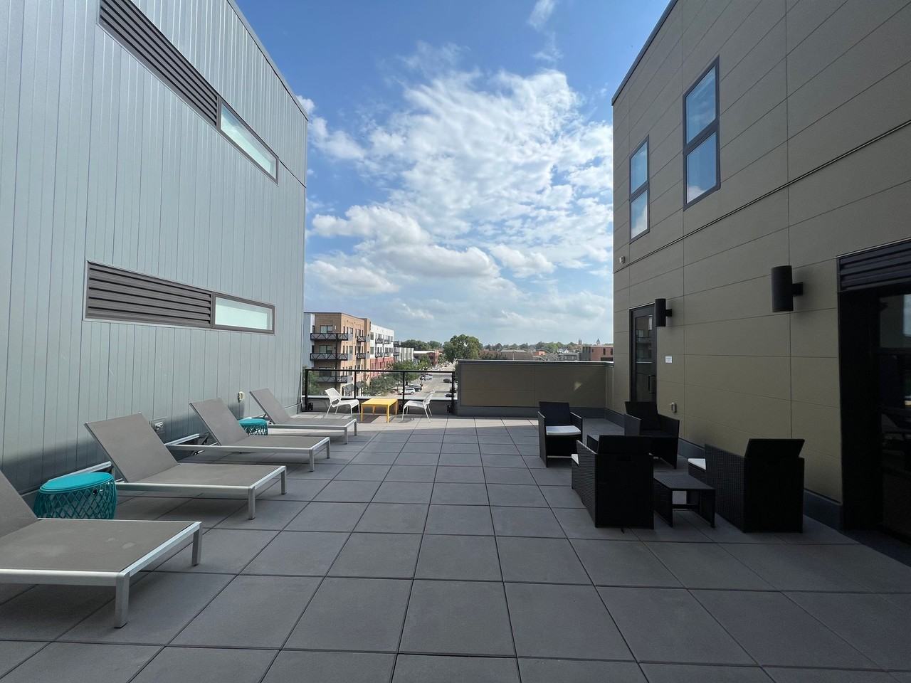 State Street Riverfront - Photo 3 of 48