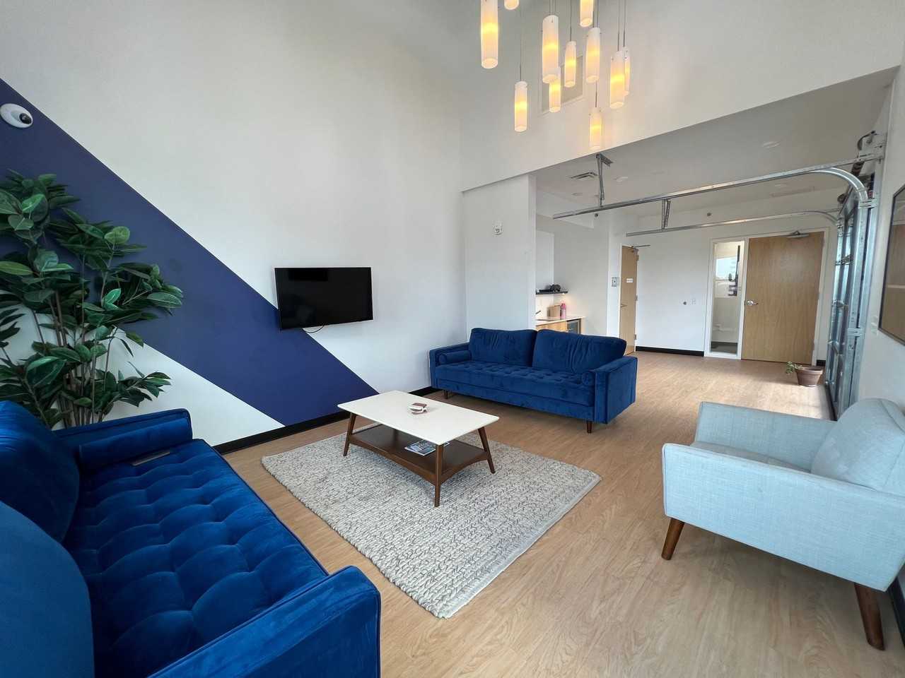 State Street Riverfront - Photo 6 of 48