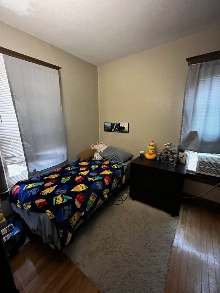 424 6th Ave - Photo 5 of 18