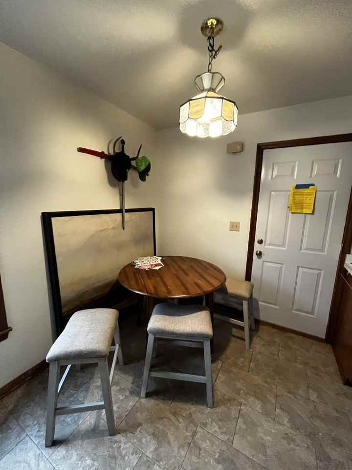 1215 State St Apt 1 - Photo 3 of 16