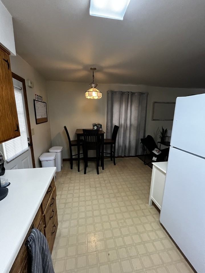 1215 State Street - Photo 5 of 19