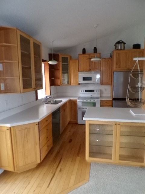 5843 S Robb St - Photo 5 of 21