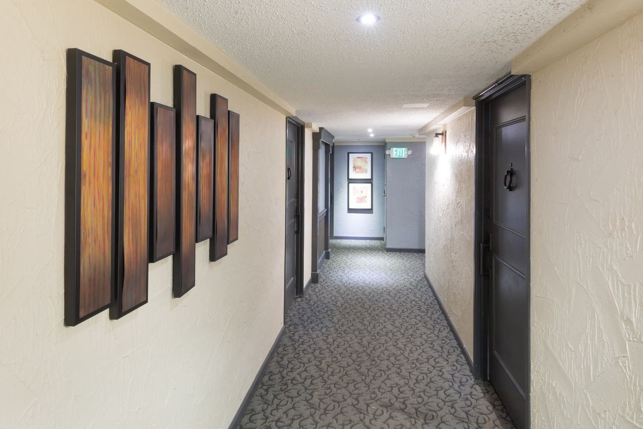 15 So. Clarkson St. - Photo 2 of 39