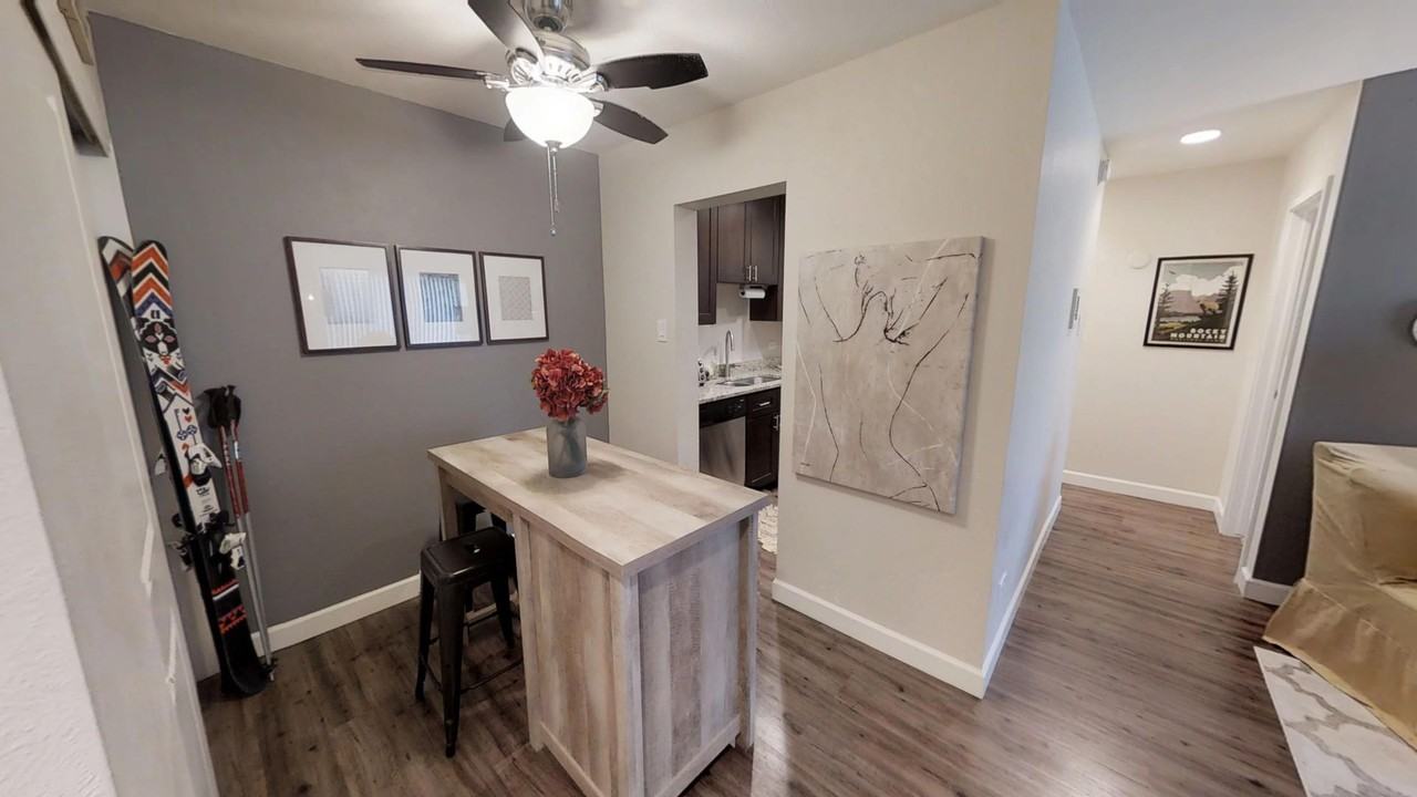 15 So. Clarkson St. - Photo 4 of 39