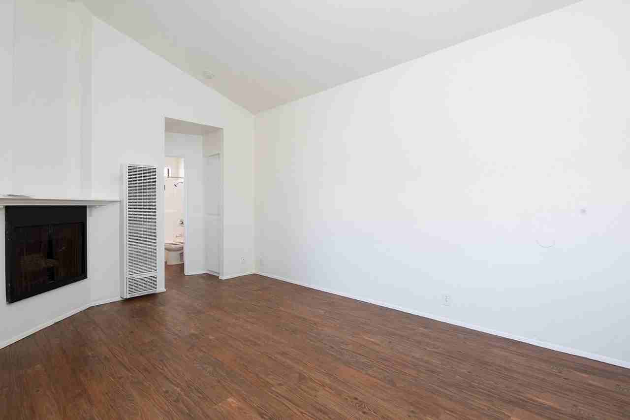 3111 Meade Ave - Photo 3 of 8