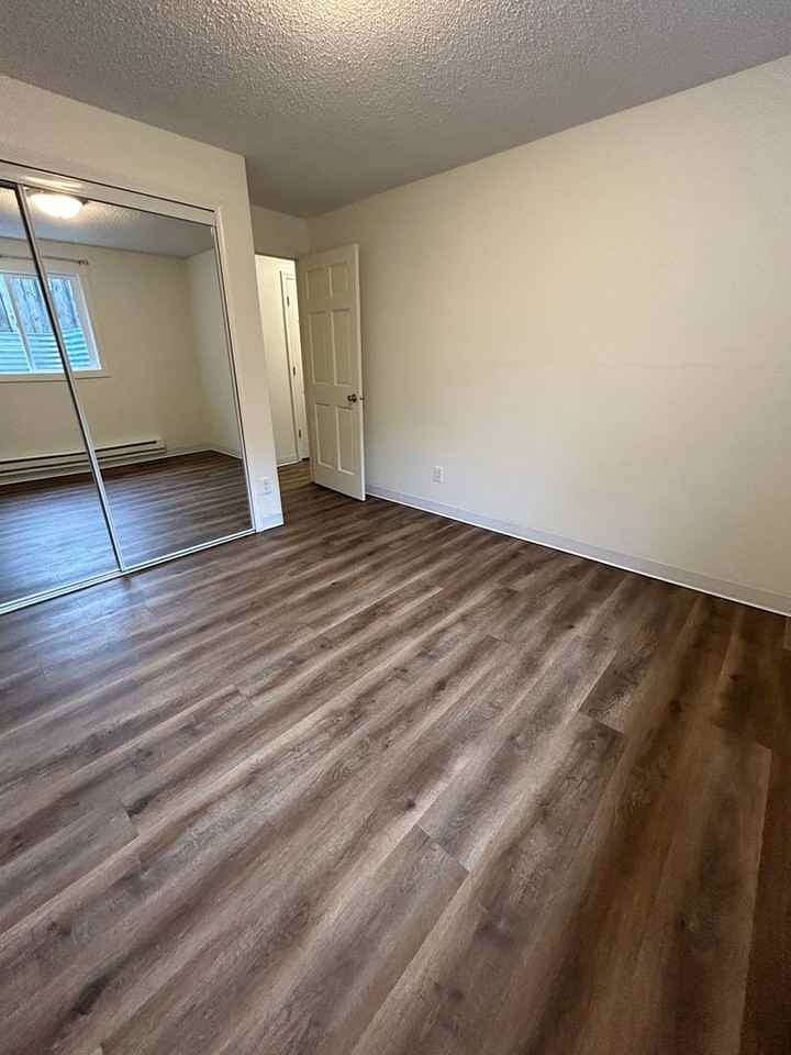 921 4th St S #1 - Photo 2 of 12