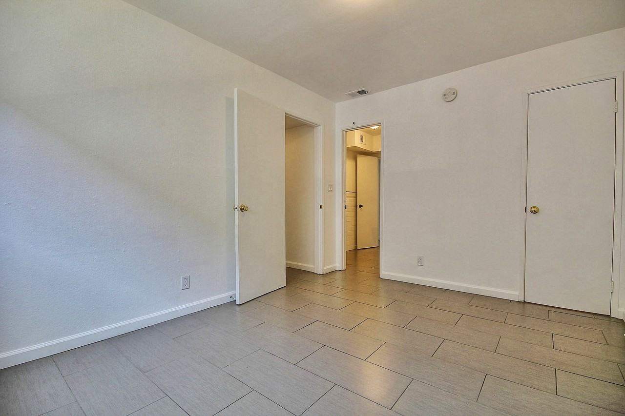 6514 El Nido - Photo 3 of 20