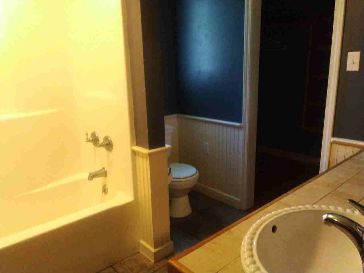 220 Lessie Brown Rd - Photo 5 of 10