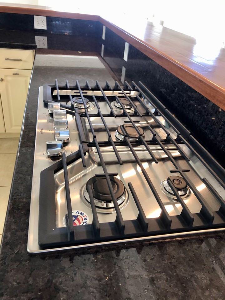 5321 Kahalakua St - Photo 5 of 30