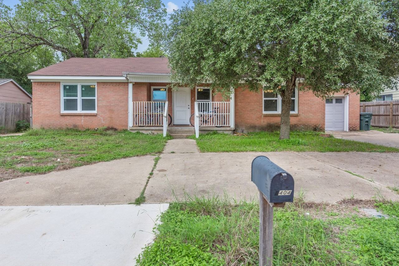 3404 Cavitt Ave - Photo 2 of 21