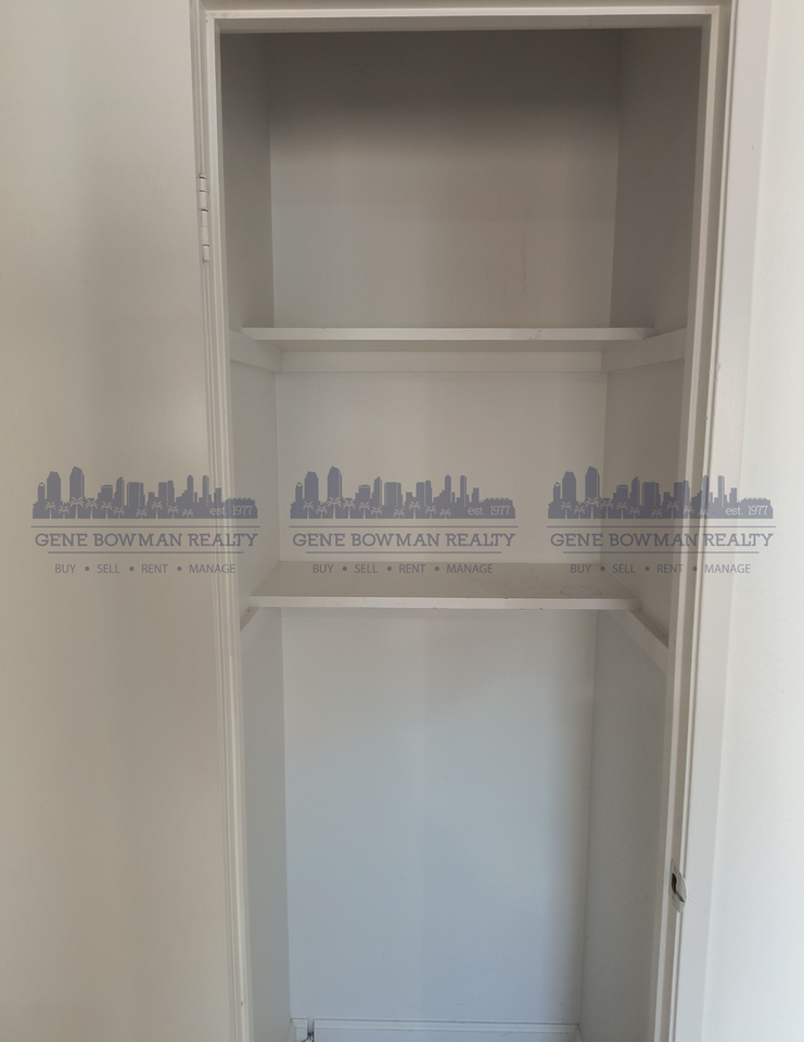 2409 Fleetwood St - Photo 3 of 25