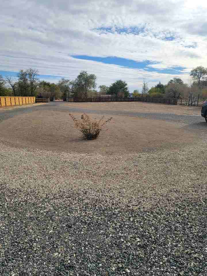 3635 Cypress St - Photo 2 of 48