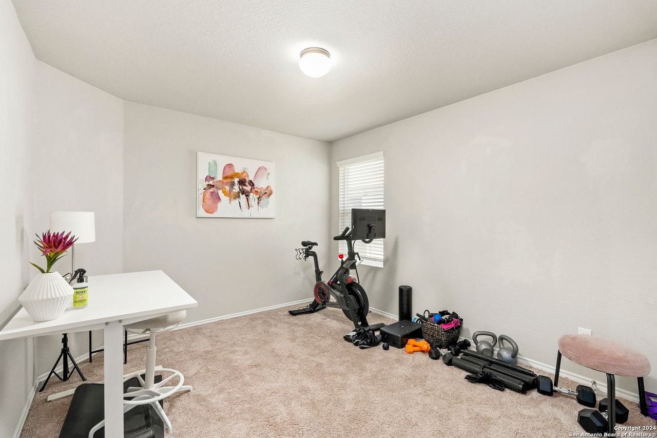 10674 Penelope Way - Photo 5 of 19