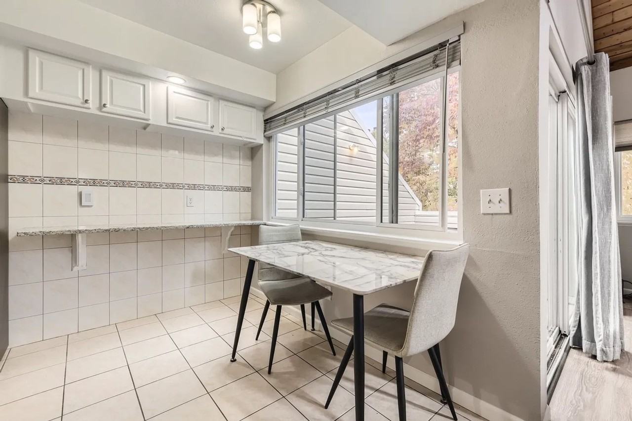 2656 S Xanadu Way - Photo 4 of 13